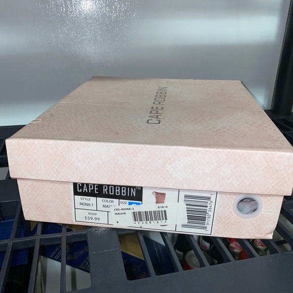 New in Box / over the knee boots - Picture 2 of 4